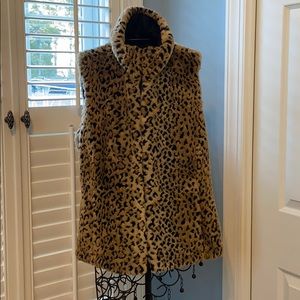 Leopard Print Faux Fur Vest